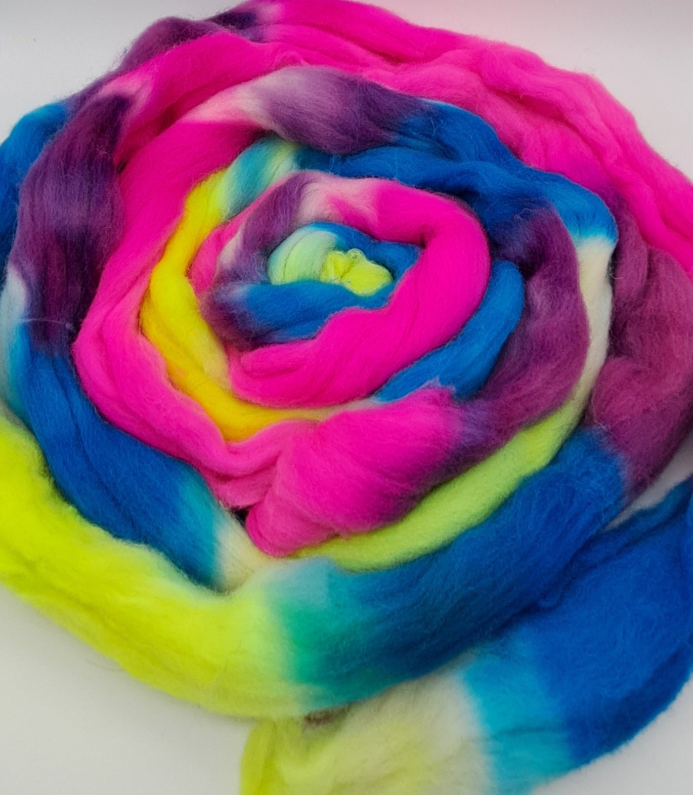 Moms Rock / 4 ounces hand dyed US wool