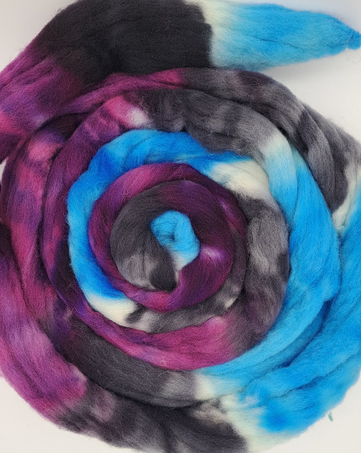 Bewitched Skies -- 4 ounces US Wool