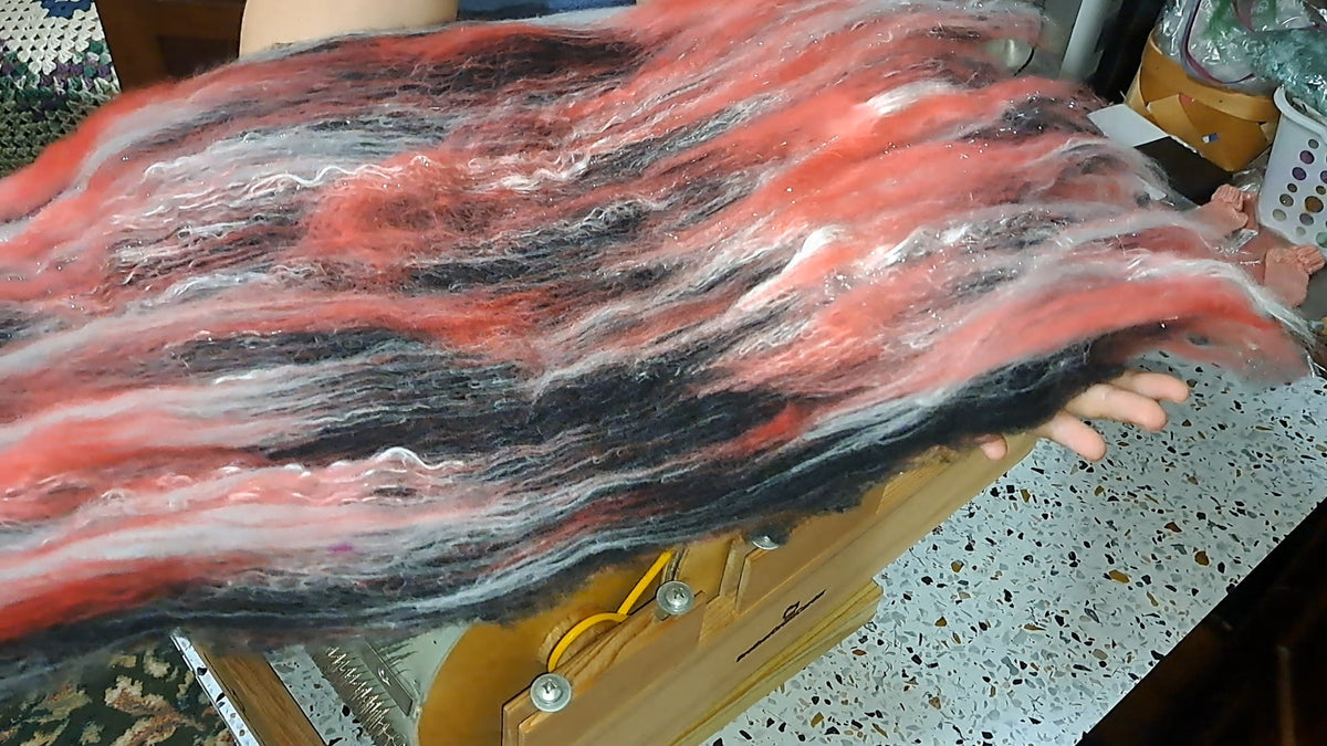 Crimson After Dark -- 2 ounce Batt