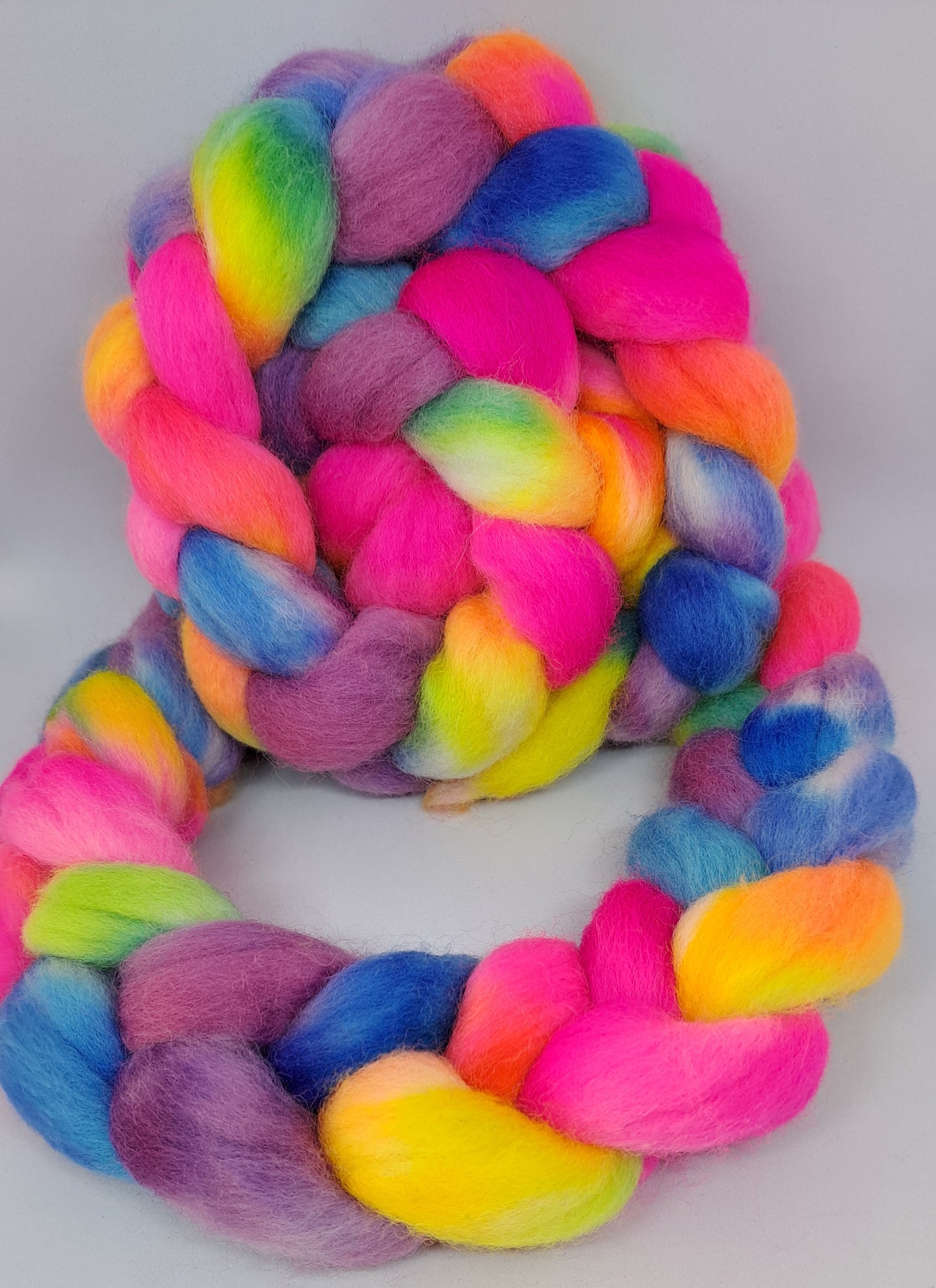 Wizard of Oz Collection – Hand-Dyed New Zealand Romney Top (4 oz)