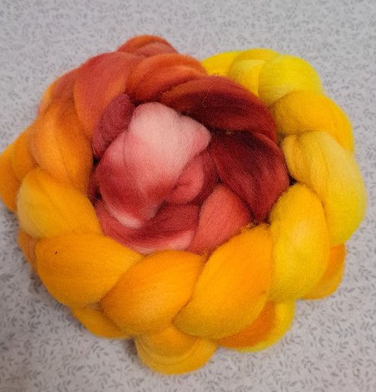 Day Lily -- 4 ounce US wool