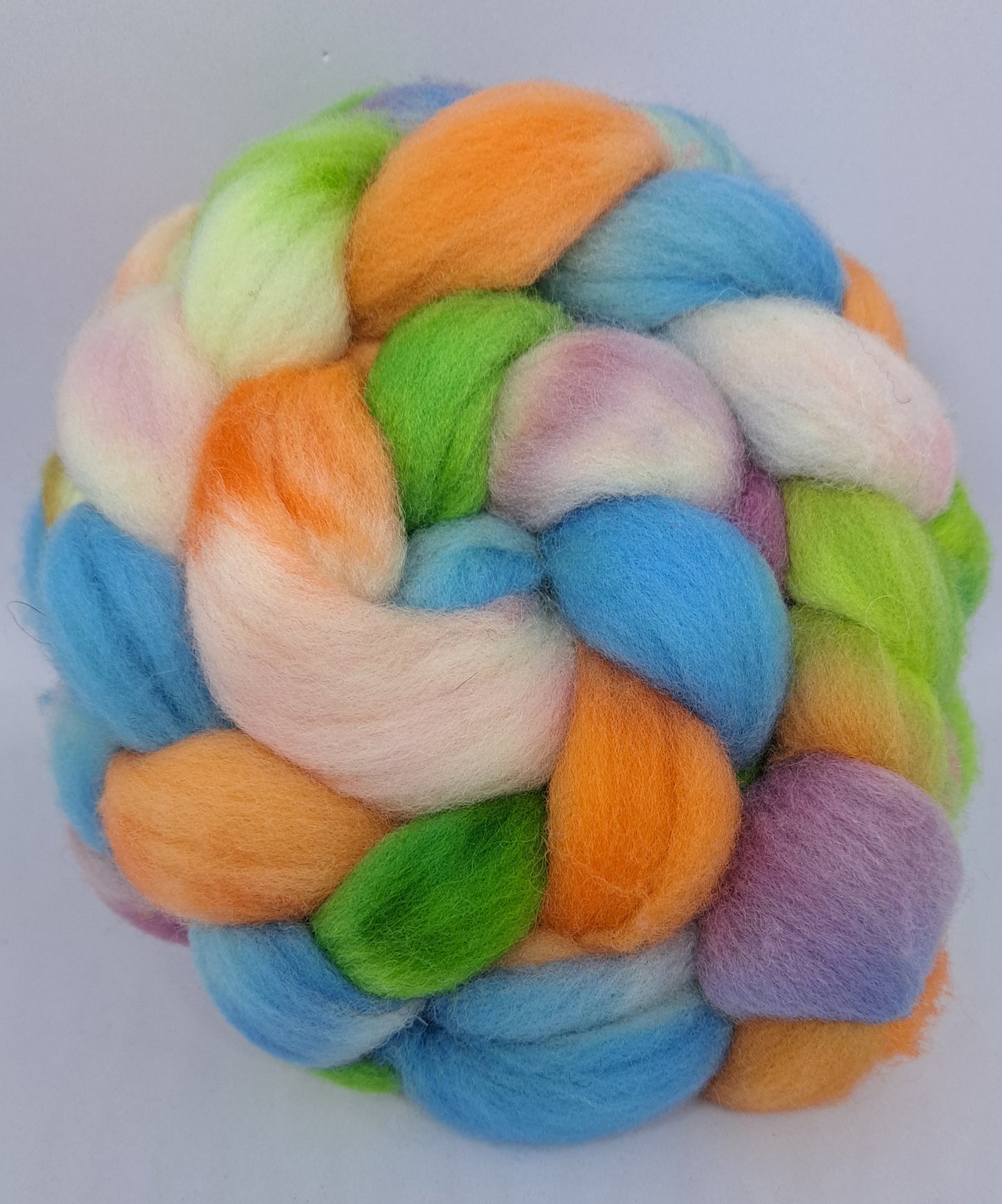 Coral Reef / 4 ounces hand dyed wool