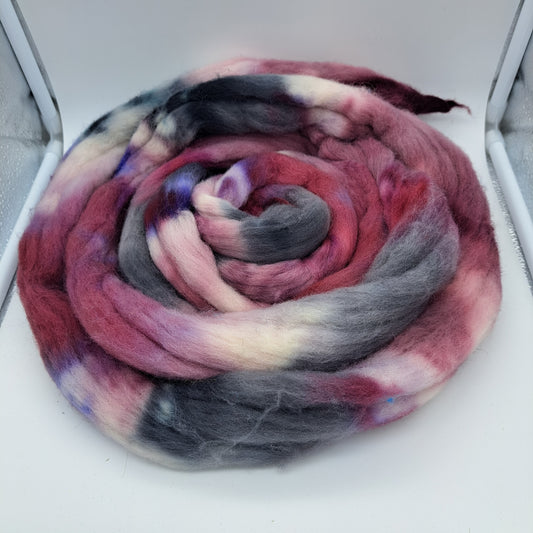 Skrill (HTTYD) - 4 ounces US wool