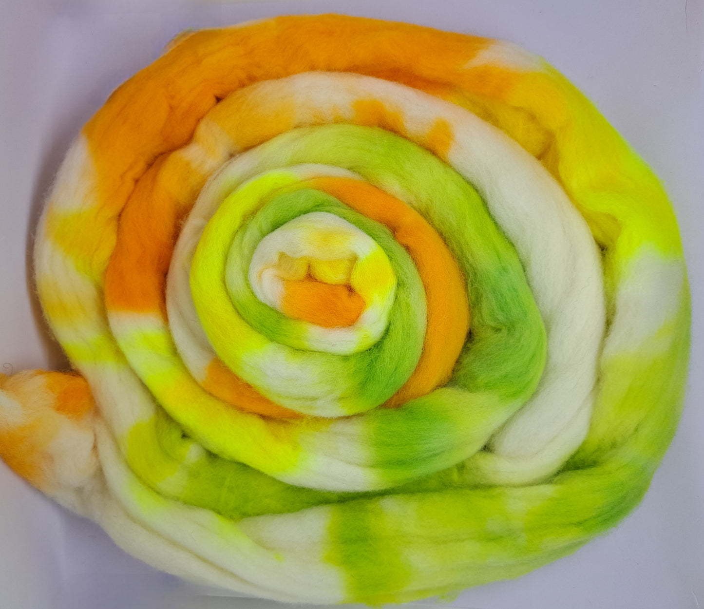Sorbet Summer / 4 ounces hand dyed wool