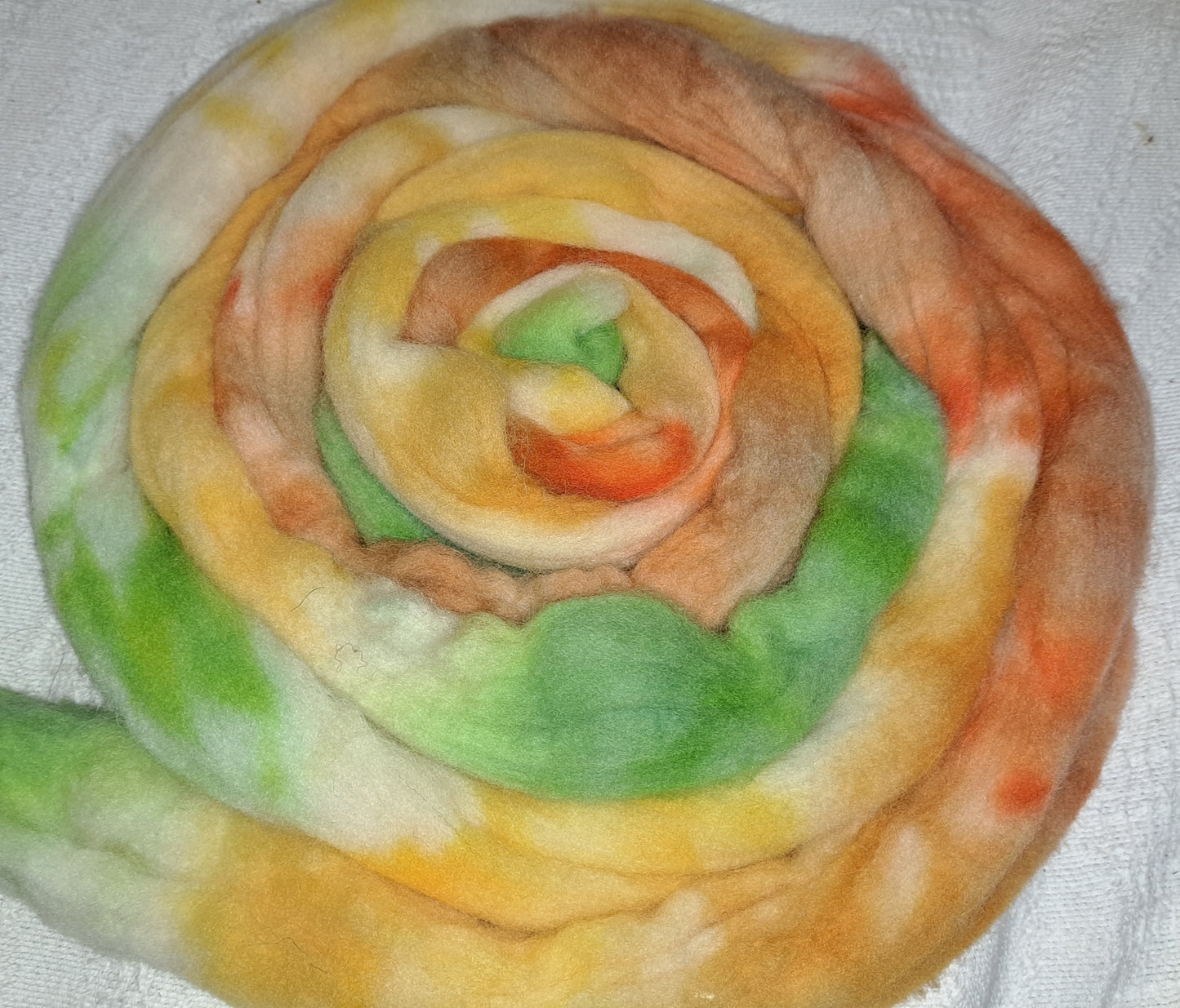 Pumpkin Patch / 4 ounces Hand Dyed US wool