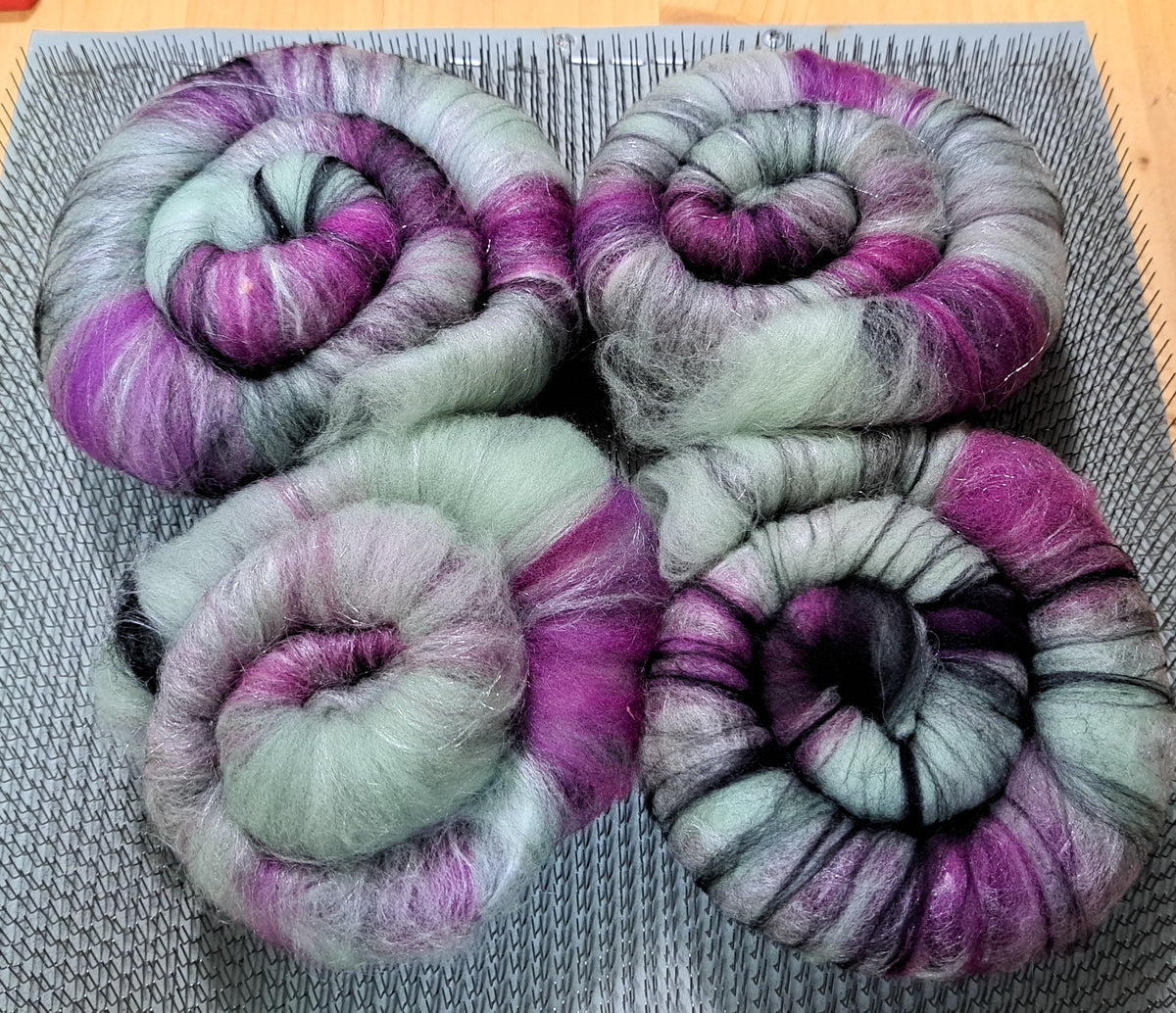Potion Smoke -- 1 ounce Rolag set