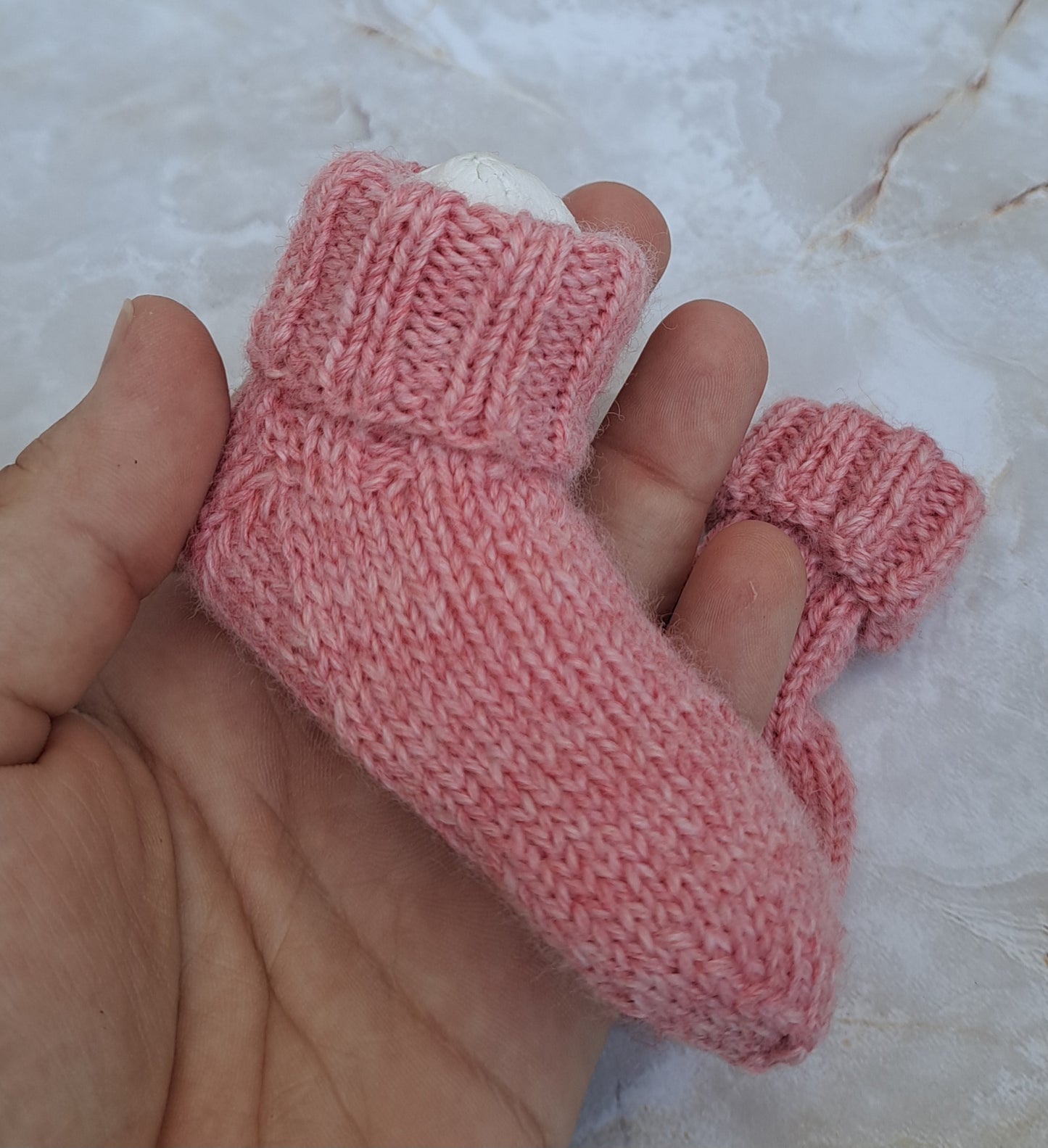 Hand Knit Baby Socks (newborn to 3 months) -- Soft, Cozy, and Machine Washable