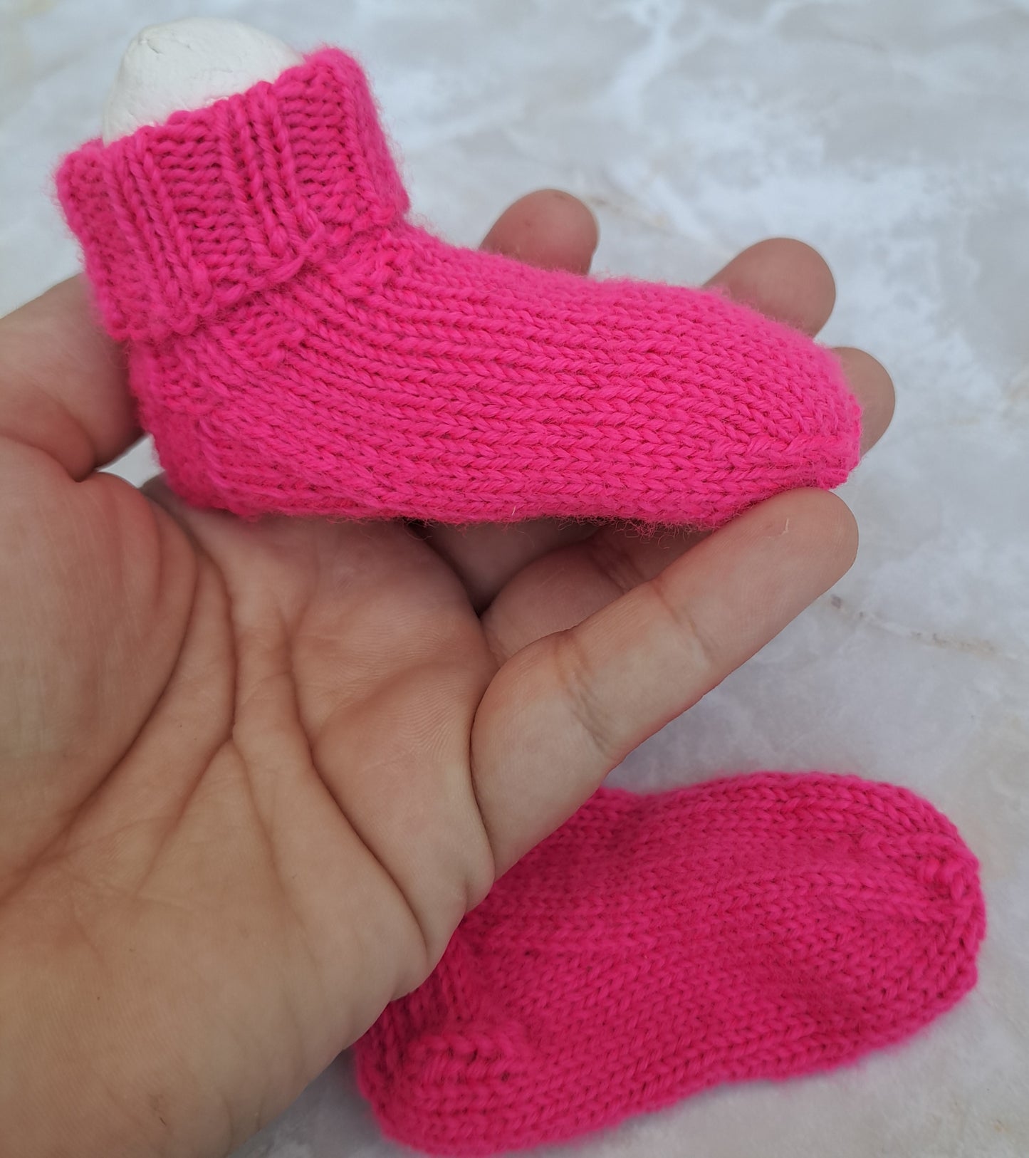 Hand Knit Baby Socks (newborn to 3 months) -- Soft, Cozy, and Machine Washable